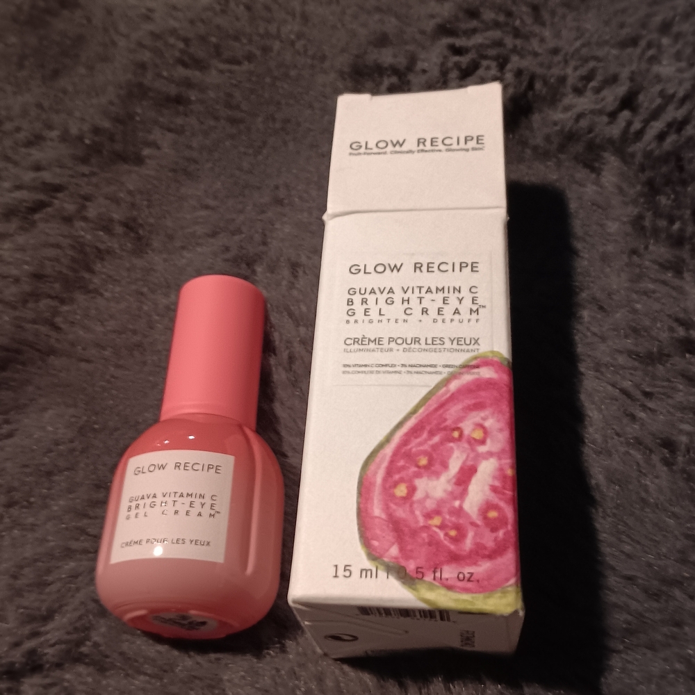 Glow Recipe Guava Vitamin C Bright-Eye Gel Cream